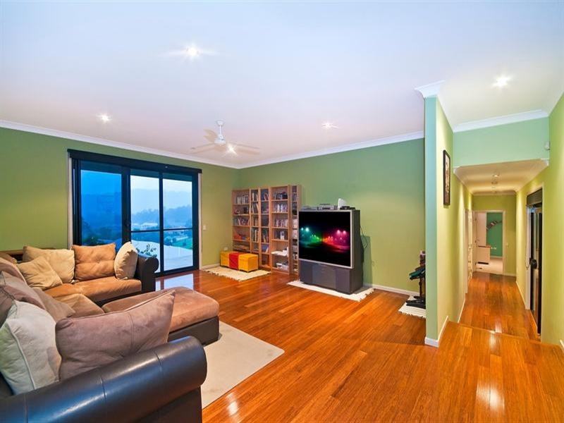5 Dwyer Close, Tallebudgera QLD 4228