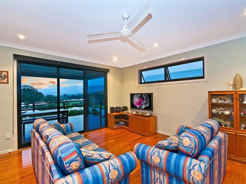5 Dwyer Close, Tallebudgera QLD 4228