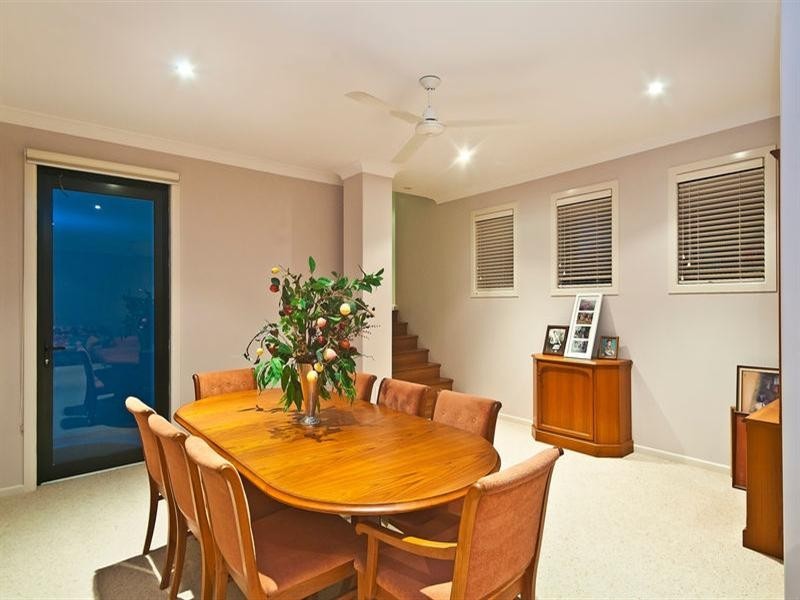 5 Dwyer Close, Tallebudgera QLD 4228