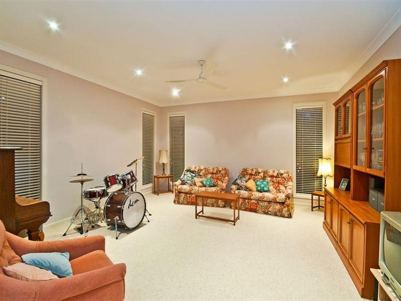 5 Dwyer Close, Tallebudgera QLD 4228