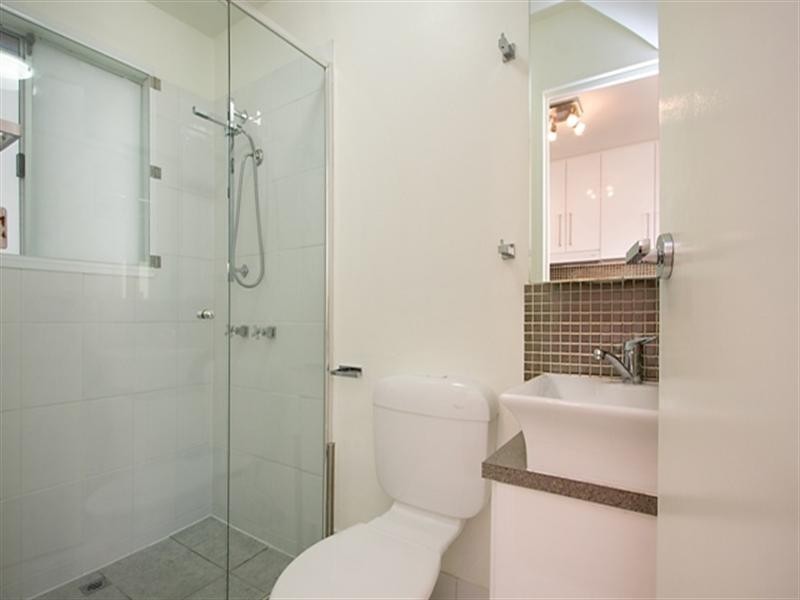 7/6 Nalla Court, Palm Beach QLD 4221