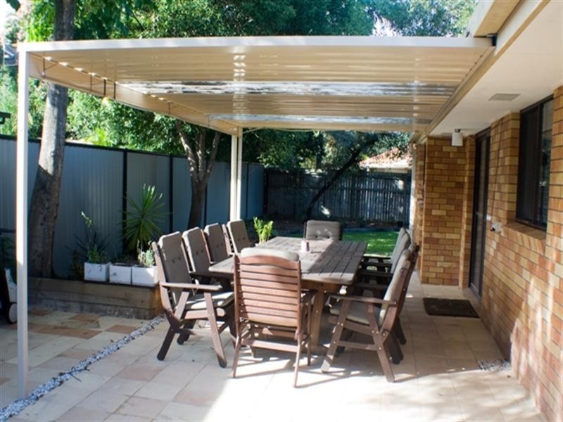 84 Ironbark Street, Elanora QLD 4221