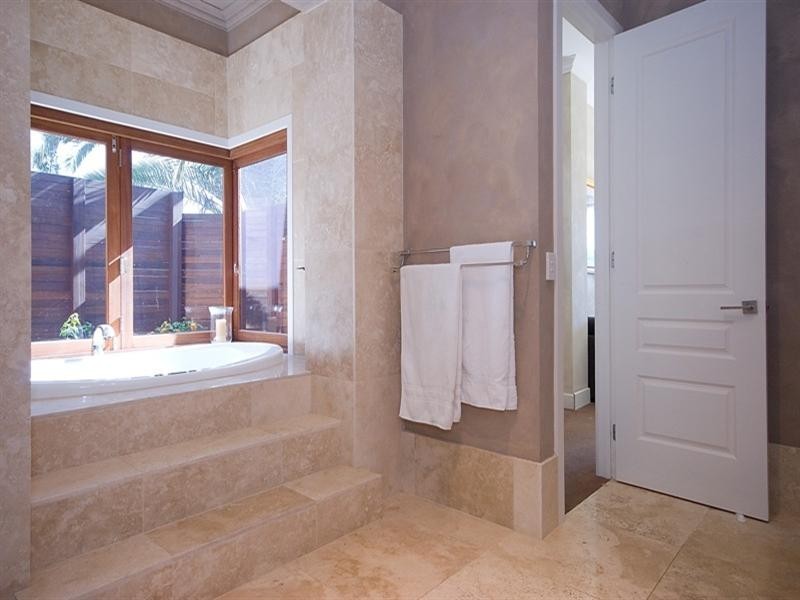 108 Aqua Promenade, Currumbin Valley QLD 4223