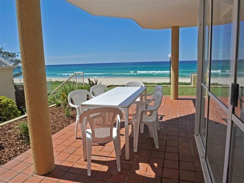 1/329 Golden Four Drive, Tugun QLD 4224