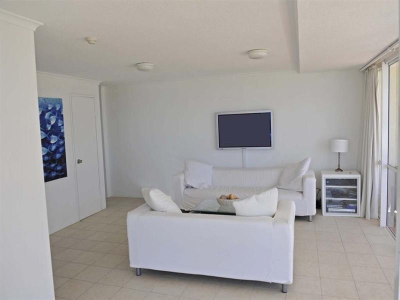 1/329 Golden Four Drive, Tugun QLD 4224