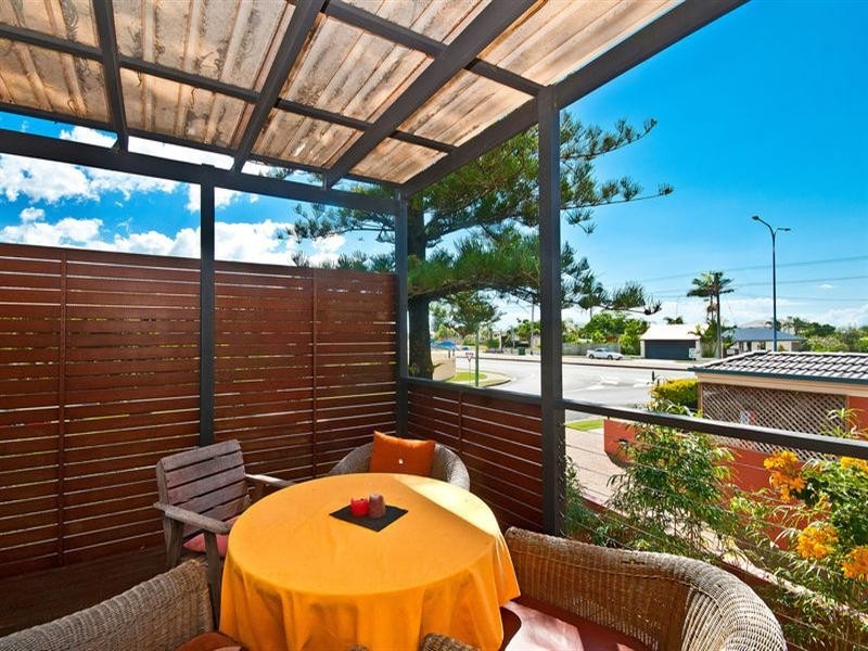 4 Second Avenue, Palm Beach QLD 4221