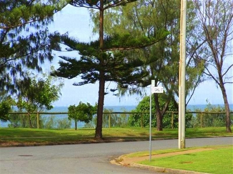 2/142 Pacific Parade, Bilinga QLD 4225