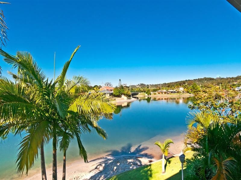 127/2 Coolgardie Street, Elanora QLD 4221