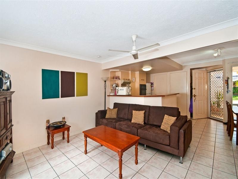 127/2 Coolgardie Street, Elanora QLD 4221
