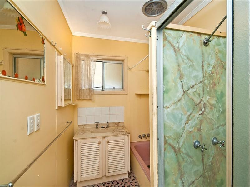 294 Adina Avenue, Bilinga QLD 4225