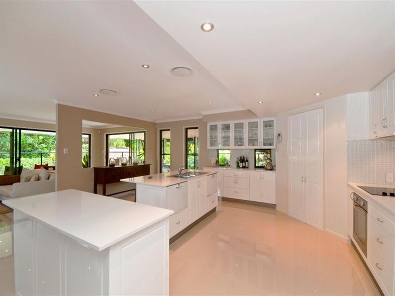 36 Forest Drive, Elanora QLD 4221