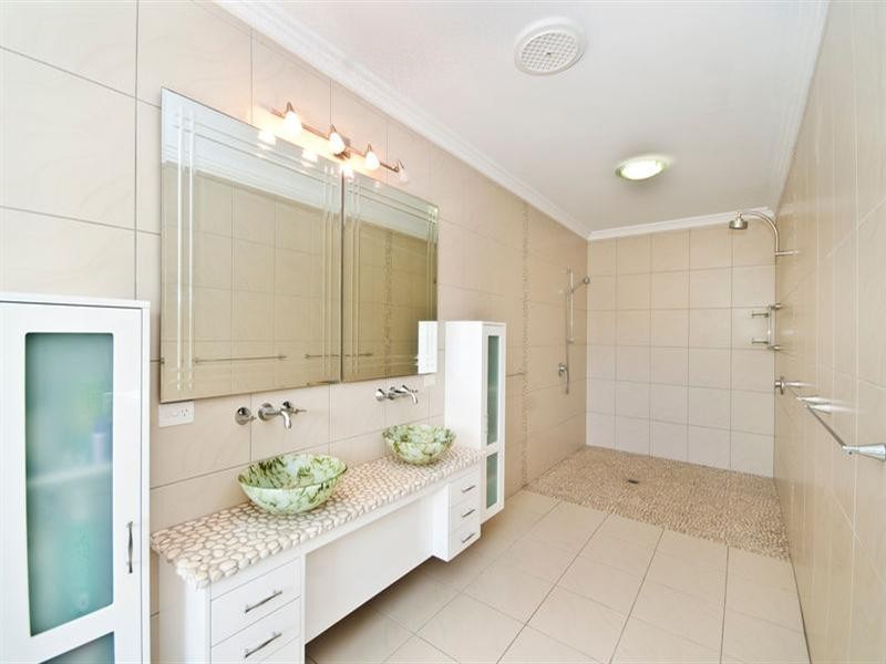 82 Aqua Promenade, Currumbin Valley QLD 4223