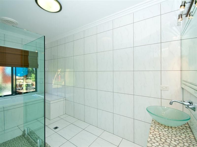 82 Aqua Promenade, Currumbin Valley QLD 4223
