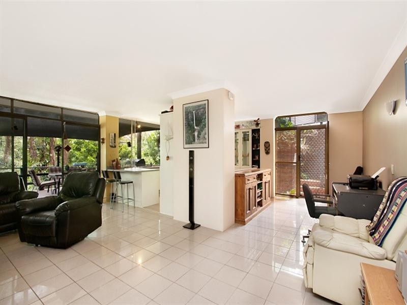 36 Woodgee Street, Currumbin QLD 4223