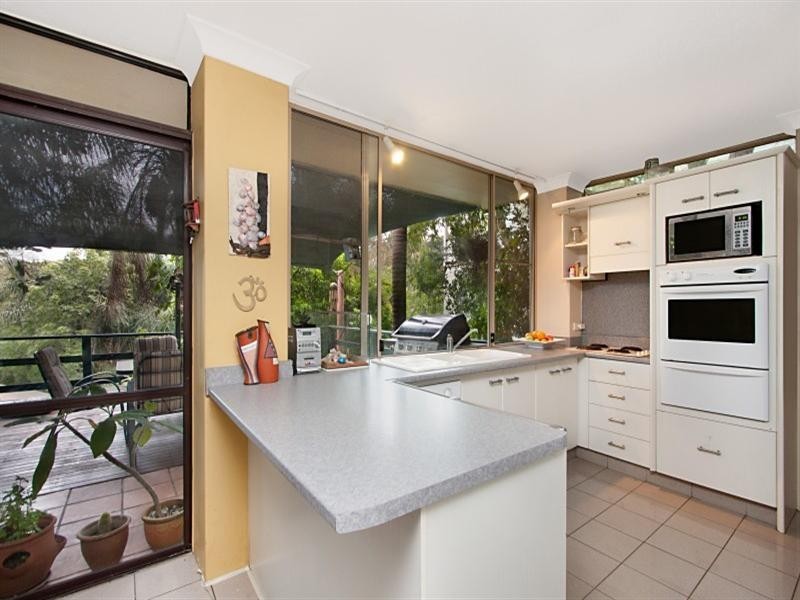 36 Woodgee Street, Currumbin QLD 4223
