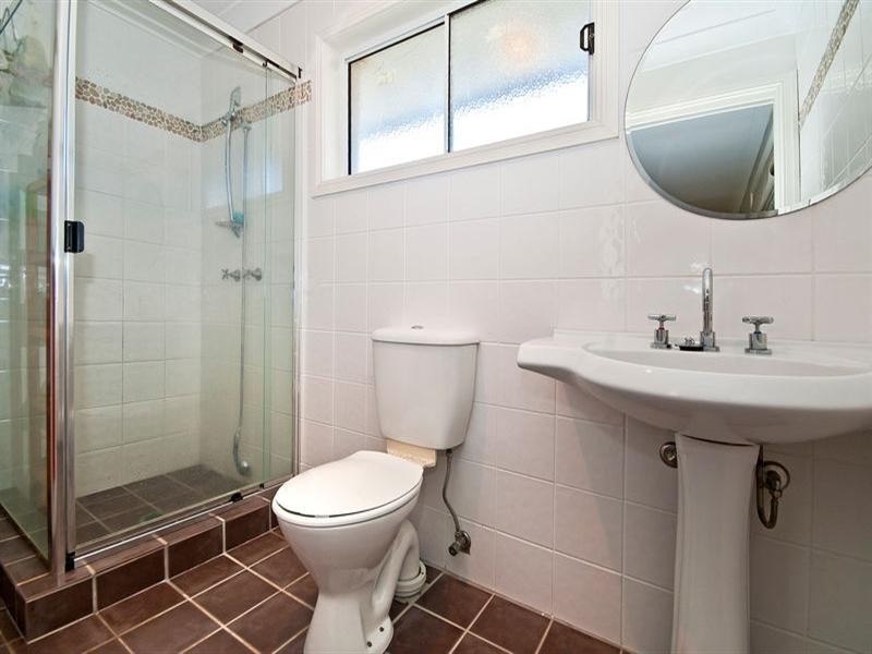 150 Markeri Street, Mermaid Waters QLD 4218