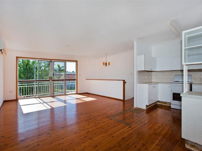 10 Kallara Street, Tugun QLD 4224