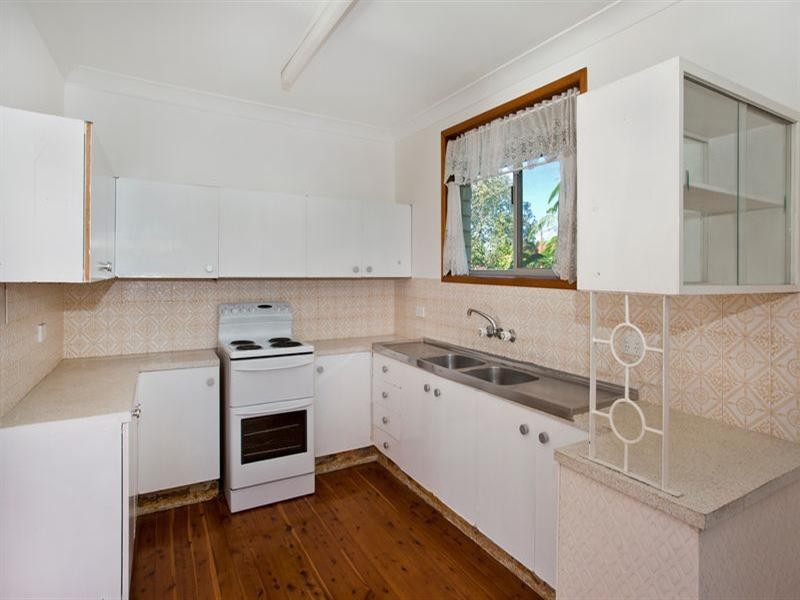 10 Kallara Street, Tugun QLD 4224