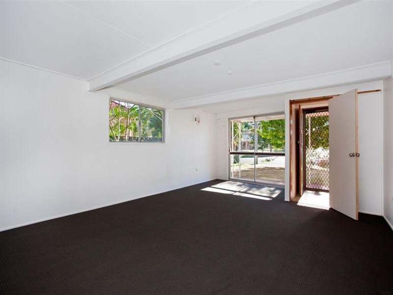 10 Kallara Street, Tugun QLD 4224