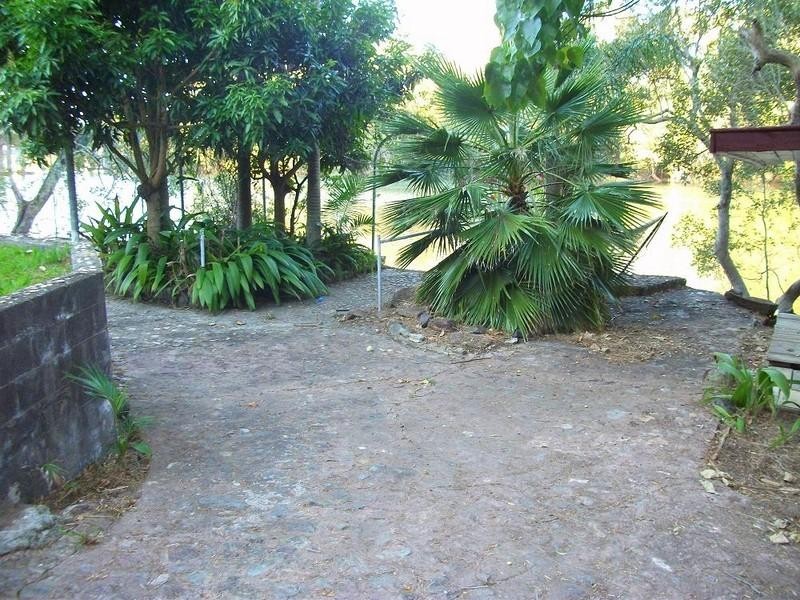 50 Tallebudgera Creek Road, Tallebudgera QLD 4228