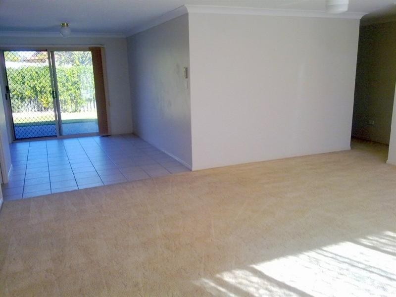 2/1 Iredale Street, Tugun QLD 4224