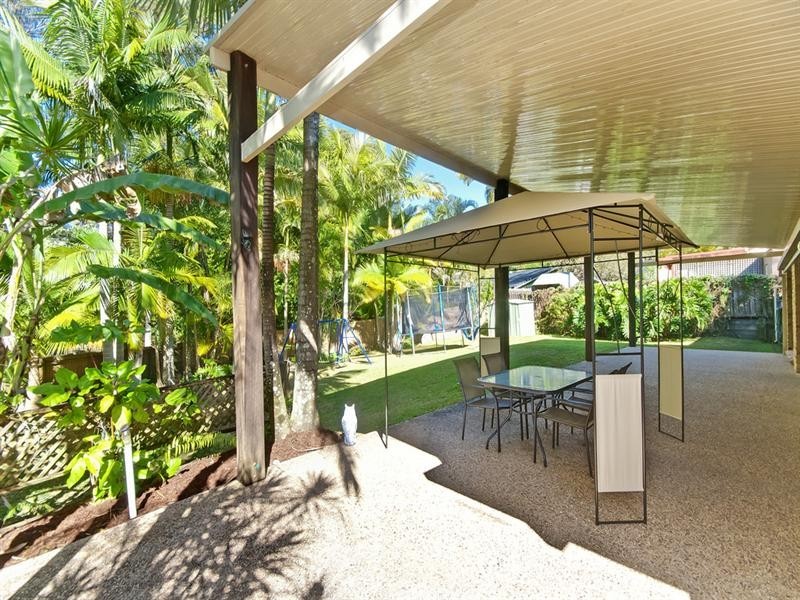 99 Ware Drive, Currumbin Waters QLD 4223