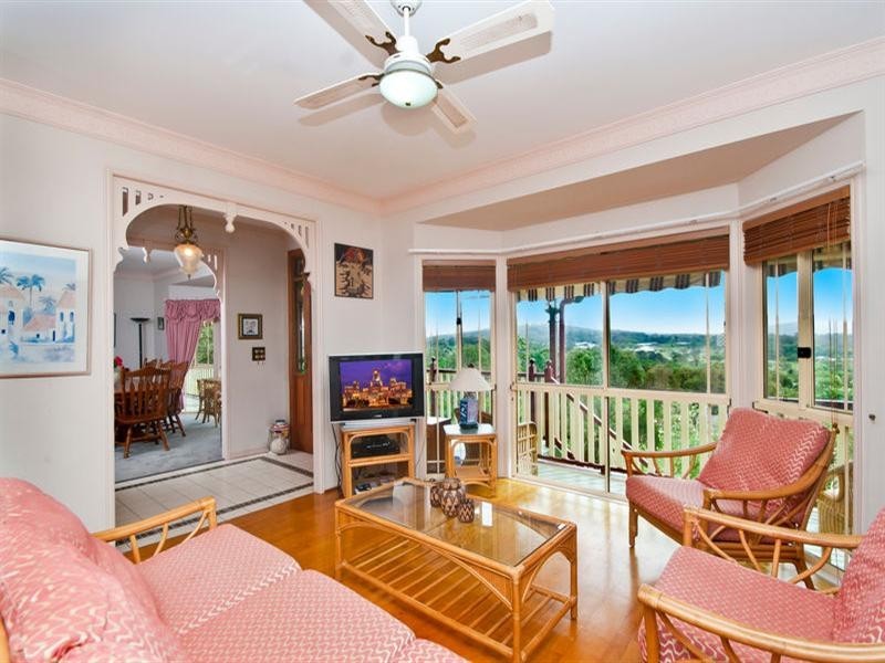 25 Jamberoo Court, Tallebudgera QLD 4228