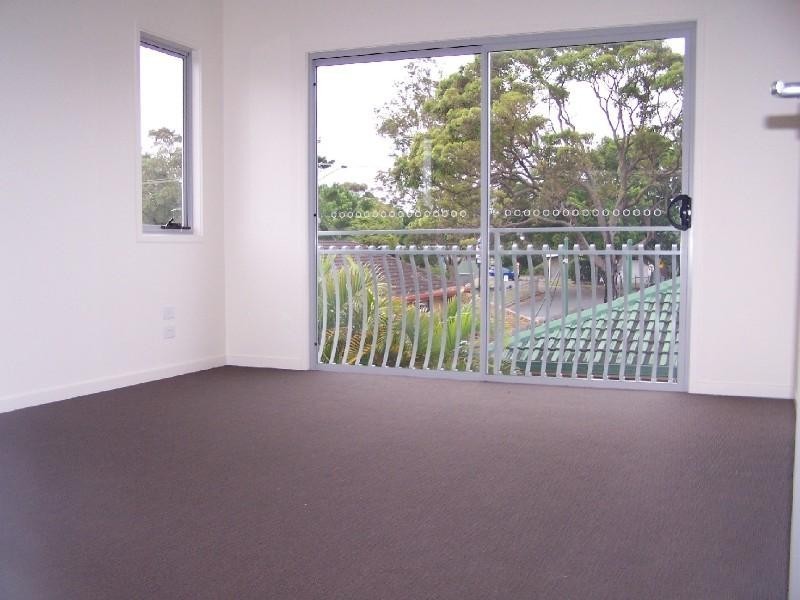 2/17 Walker Avenue, Palm Beach QLD 4221