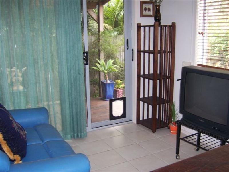 4/4 Station Street, Tugun QLD 4224