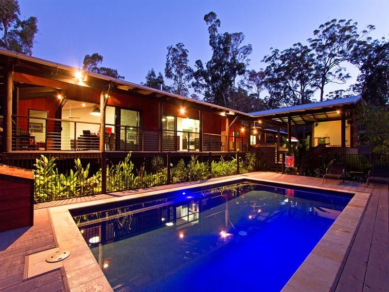 9 Ridgeview Crescent, Bonogin QLD 4213