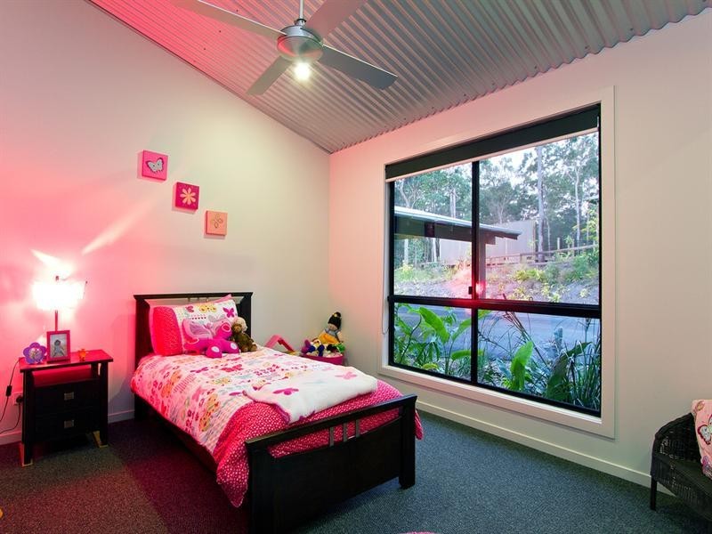 9 Ridgeview Crescent, Bonogin QLD 4213