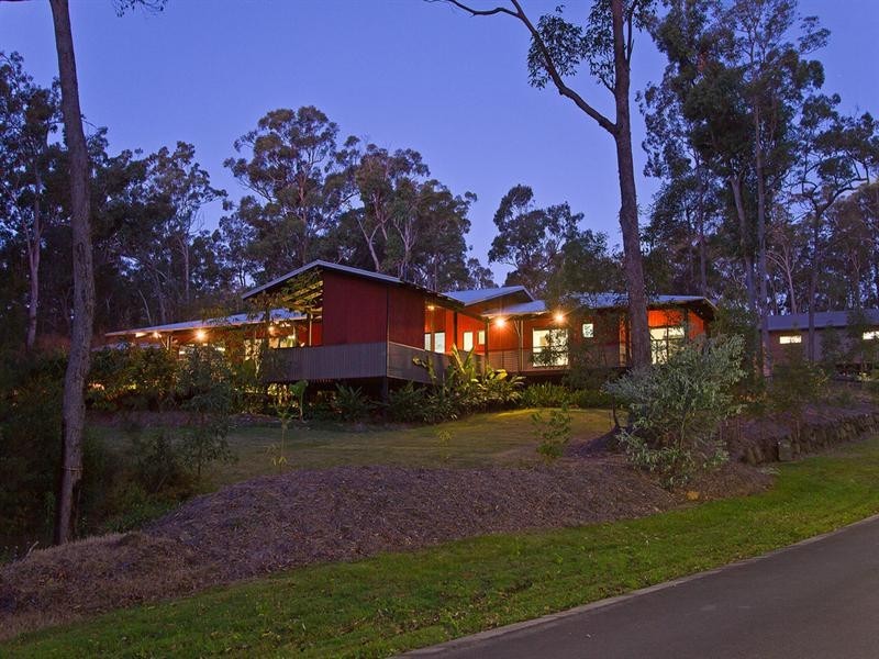 9 Ridgeview Crescent, Bonogin QLD 4213