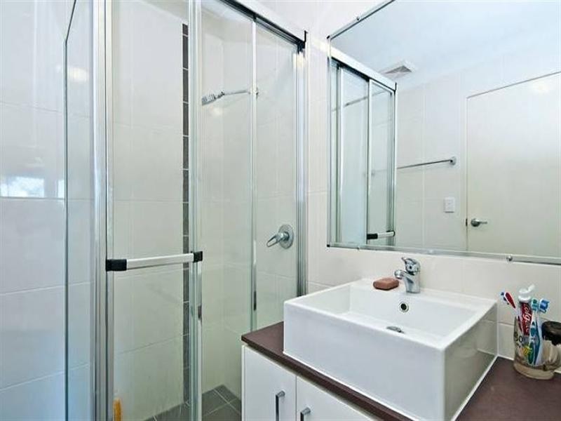 14/111-113 Golden Four Drive, Bilinga QLD 4225