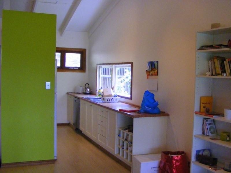 114 Ocean Parade, Burleigh Heads QLD 4220