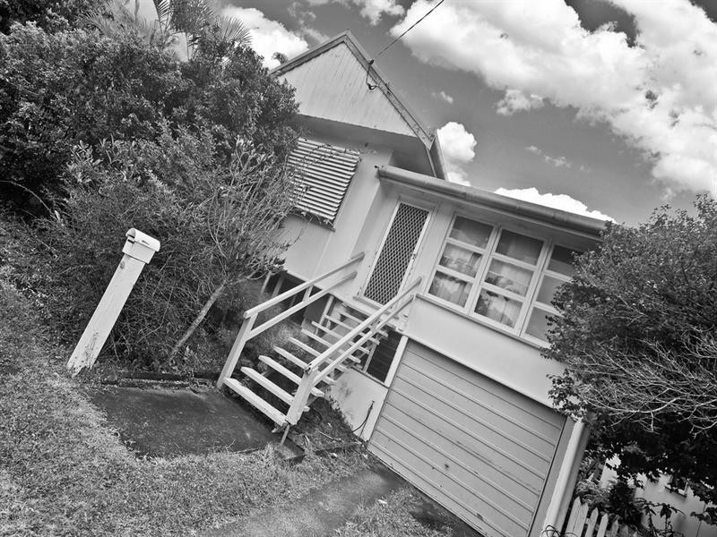 25 Dutton Street, Coolangatta QLD 4225