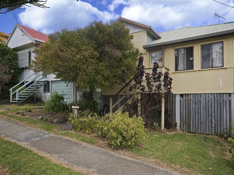 23 and 25 Dutton Street, Coolangatta QLD 4225