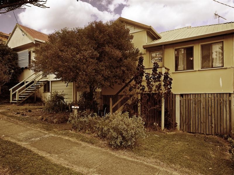 23 and 25 Dutton Street, Coolangatta QLD 4225