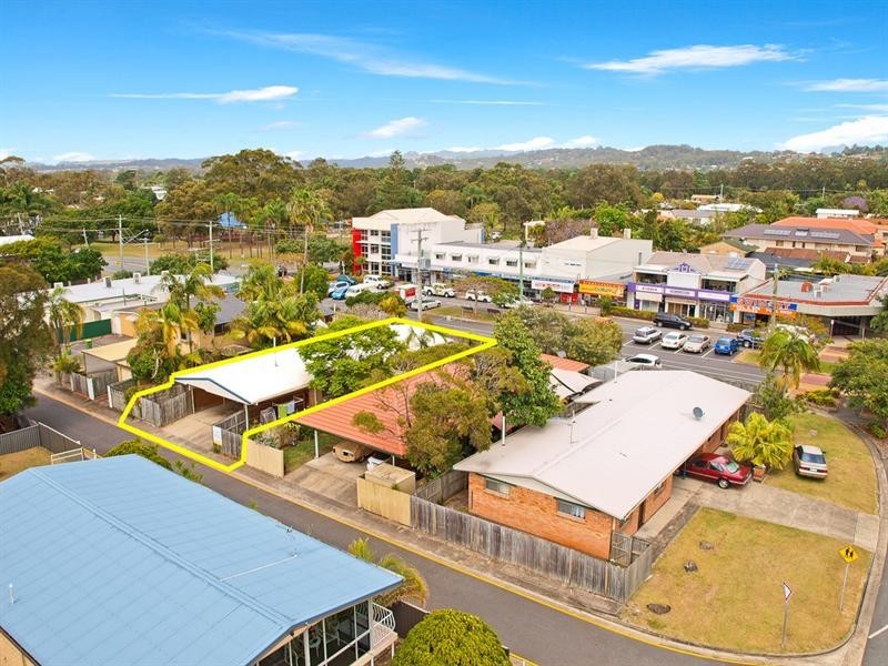 23 Philippine Parade, Palm Beach QLD 4221