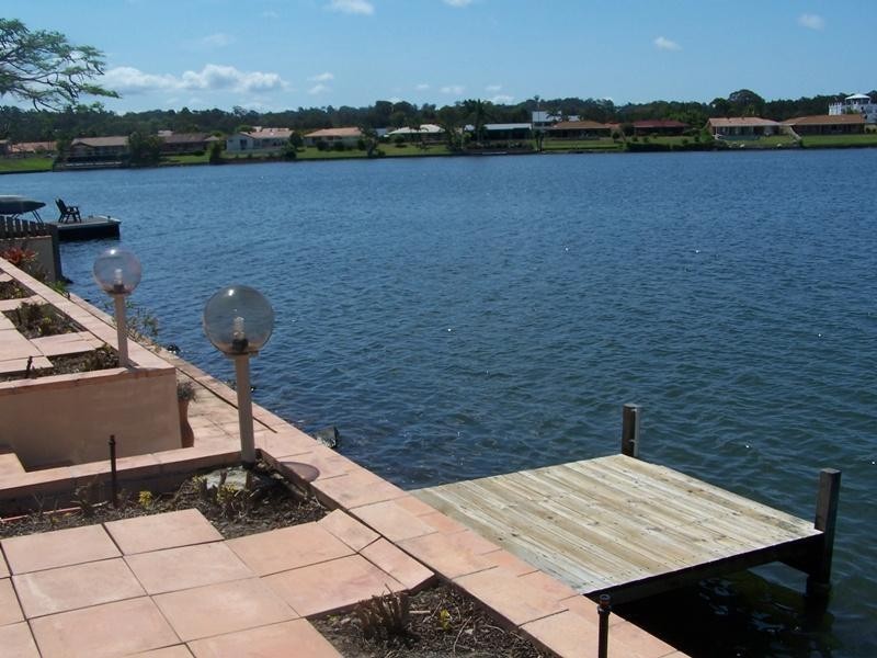 19 Acron Street, Elanora QLD 4221