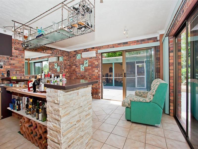 22 Heartwood Avenue, Elanora QLD 4221