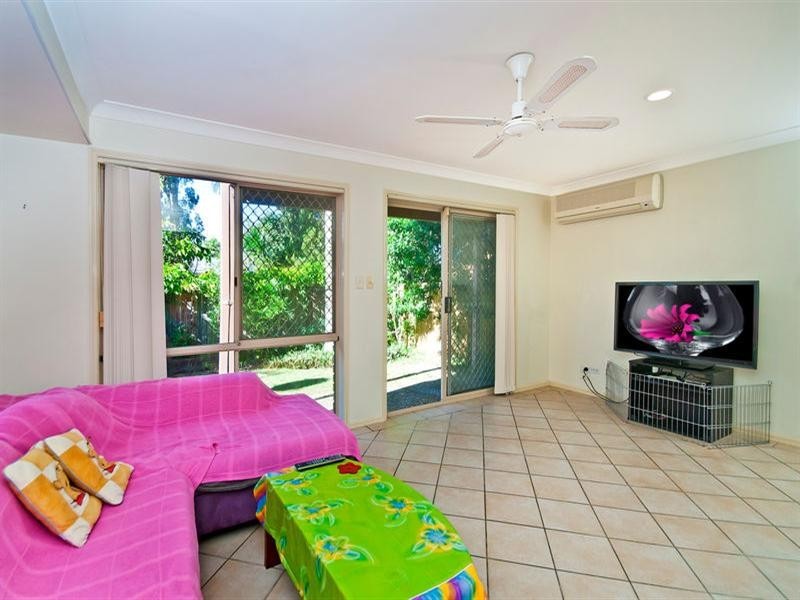 2/28 First Avenue, Palm Beach QLD 4221