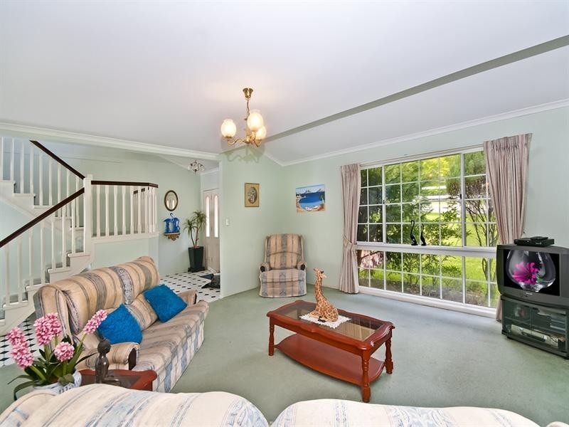 66 Valley Drive, Tallebudgera QLD 4228