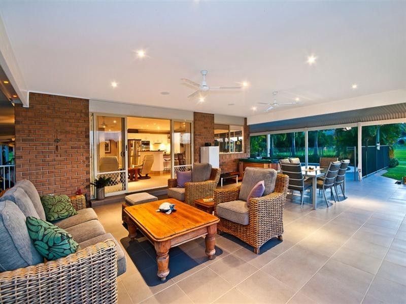 60 Valley Drive, Tallebudgera QLD 4228