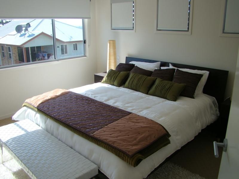 2/197 Golden Four Drive, Bilinga QLD 4225