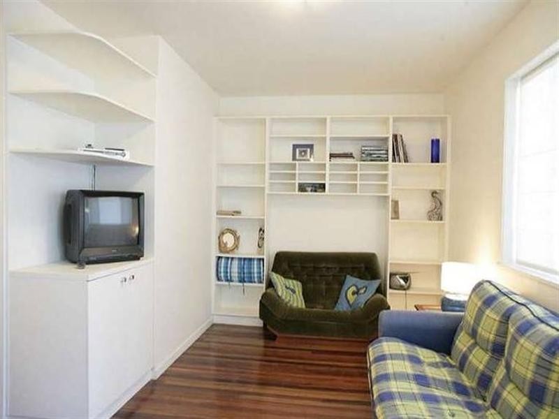 2/806 Pacific Parade, Currumbin QLD 4223