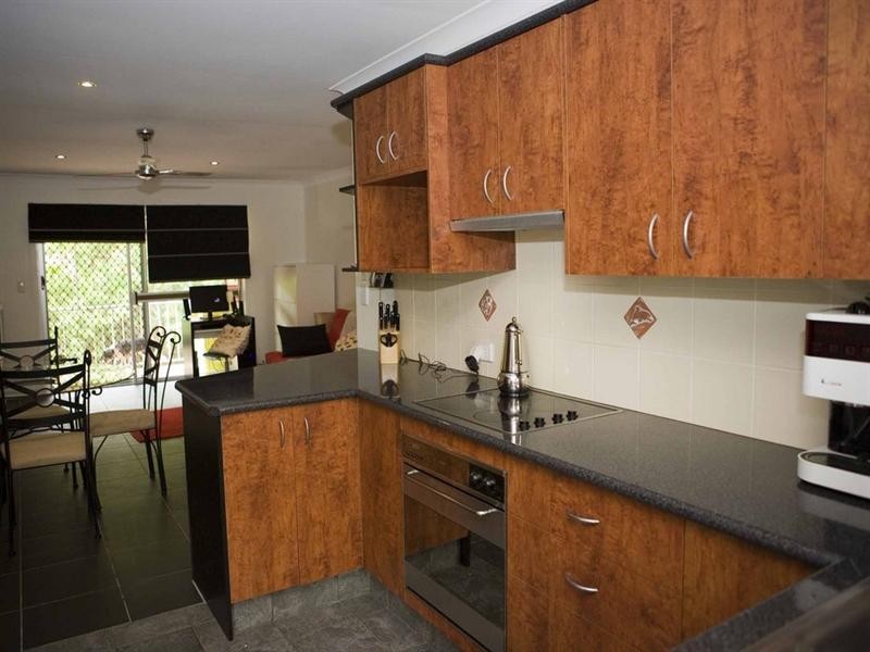 5/6 Mawarra Street, Palm Beach QLD 4221