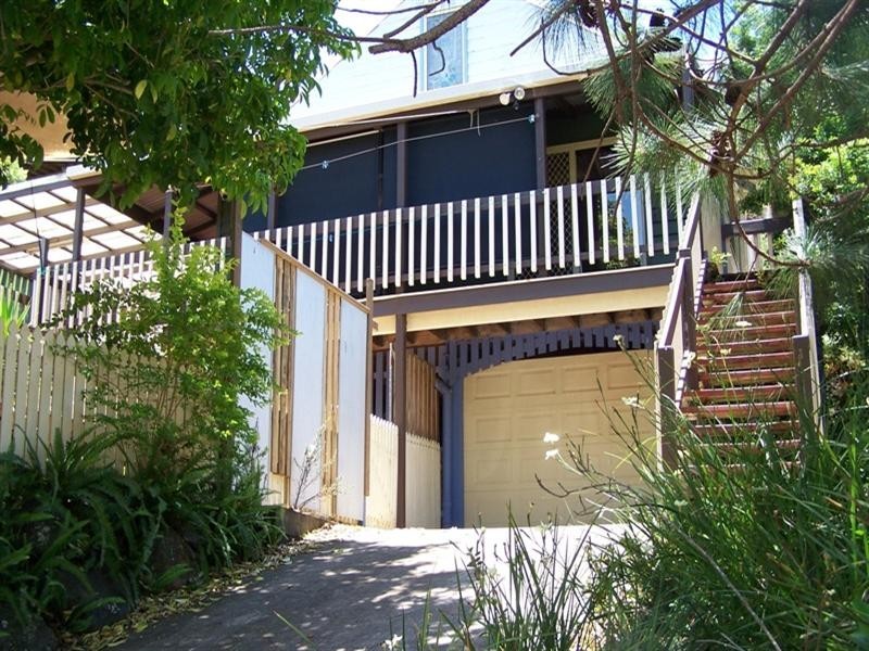 22 Banksiadale Close, Elanora QLD 4221