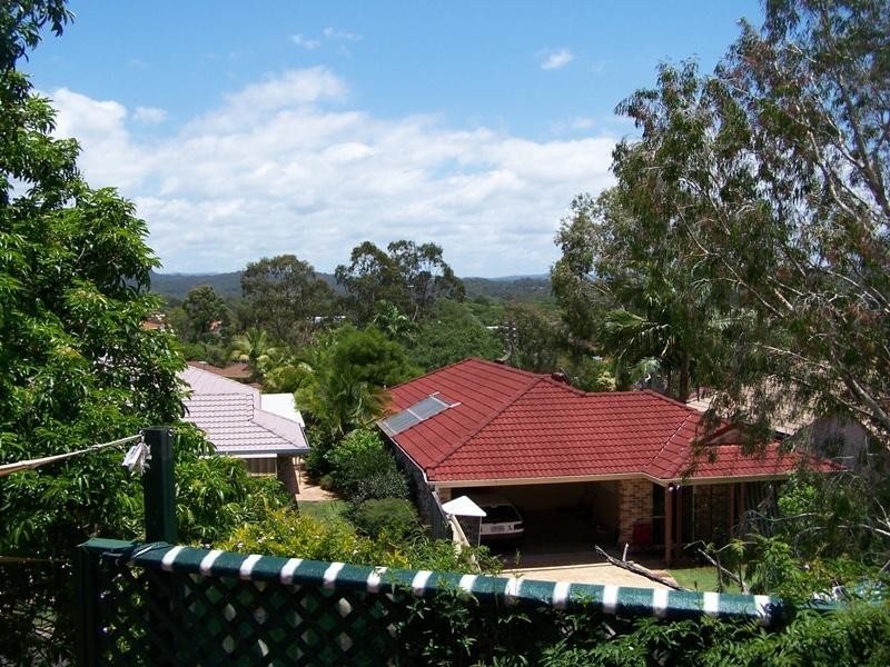 22 Banksiadale Close, Elanora QLD 4221