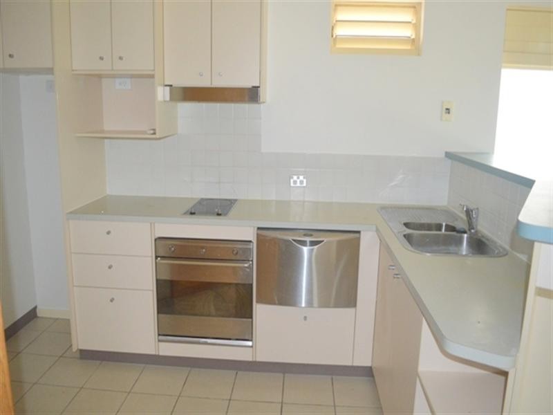 25 Mainwaring Apartments, Domain Resort, Barclay Drive, Casuarina NSW 2487