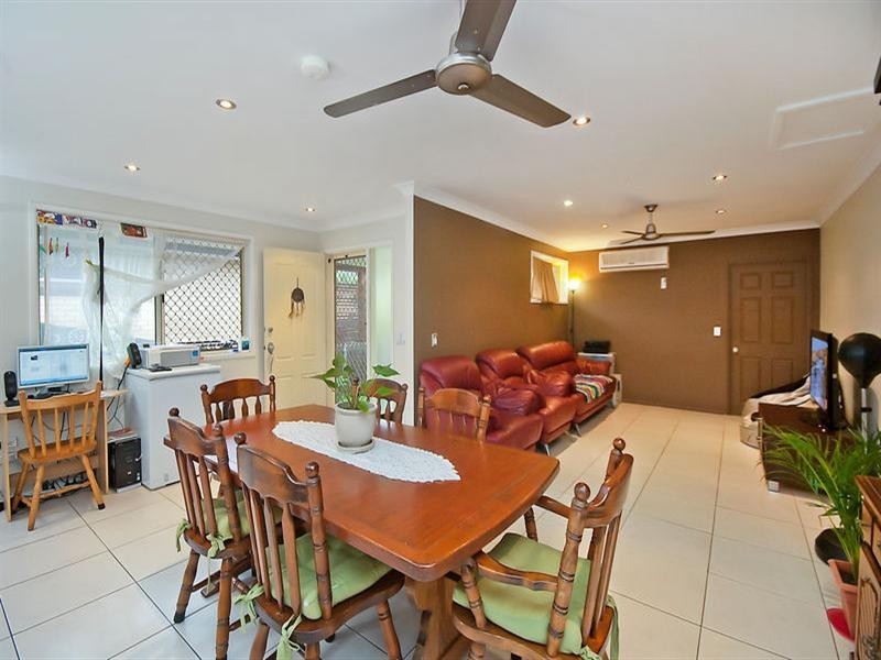 2/4 Koombala Street, Tugun QLD 4224